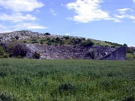 Tiyatro Batıdan Görünüm.jpg